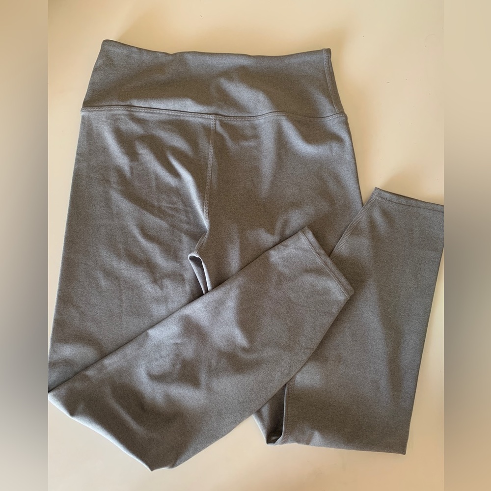 Good American Gray Workout Pants - Picture 3 of 7